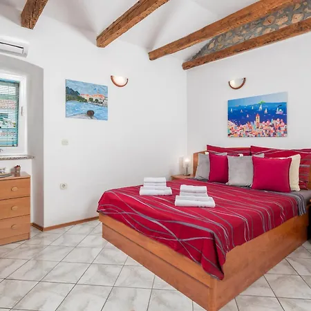 Apartment With A Parking Space Punat, Krk - 15451